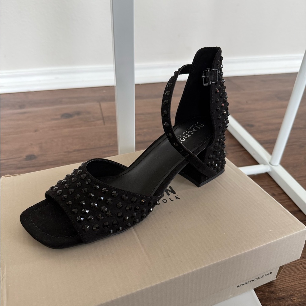 Kenneth Cole Black Block Heel Sandals NEW IN BOX SIZE 8.5 women